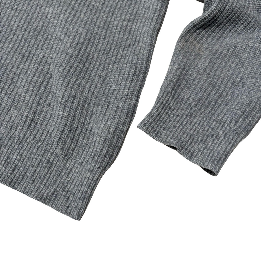 Club Monaco Women's Oversized Knit Wool Pullover Sweater Size Medium 23‎ x 26 - Picture 3 of 7
